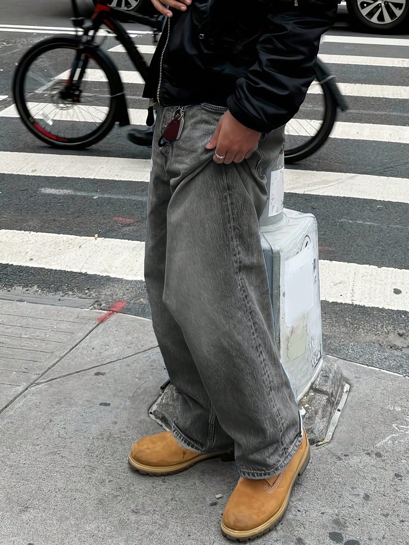 The Oversize Current Jeans - Image 2